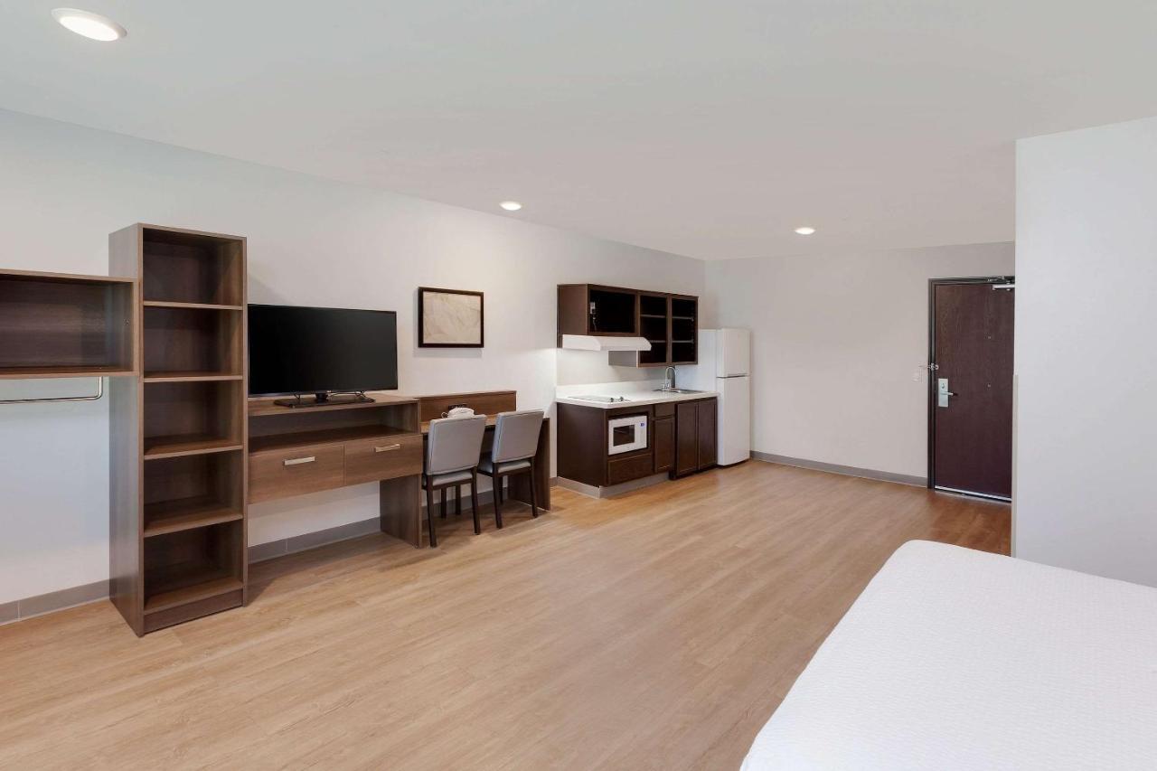 Woodspring Suites Bakersfield East Ngoại thất bức ảnh