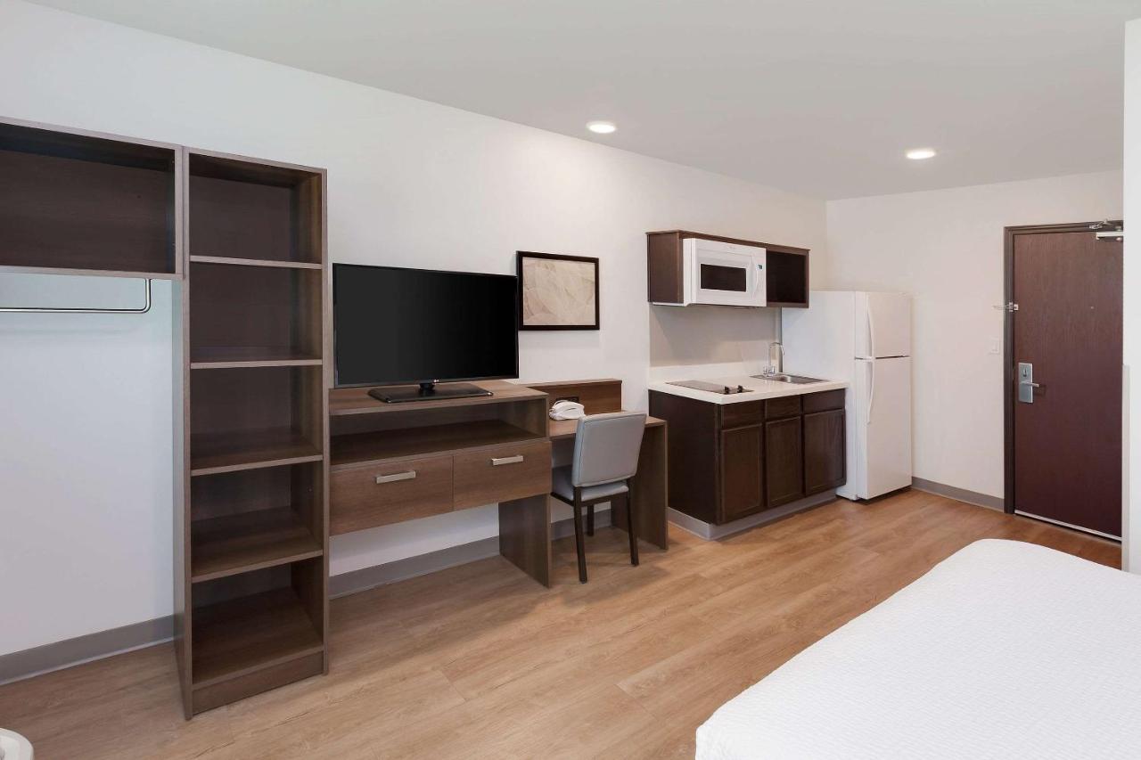 Woodspring Suites Bakersfield East Ngoại thất bức ảnh