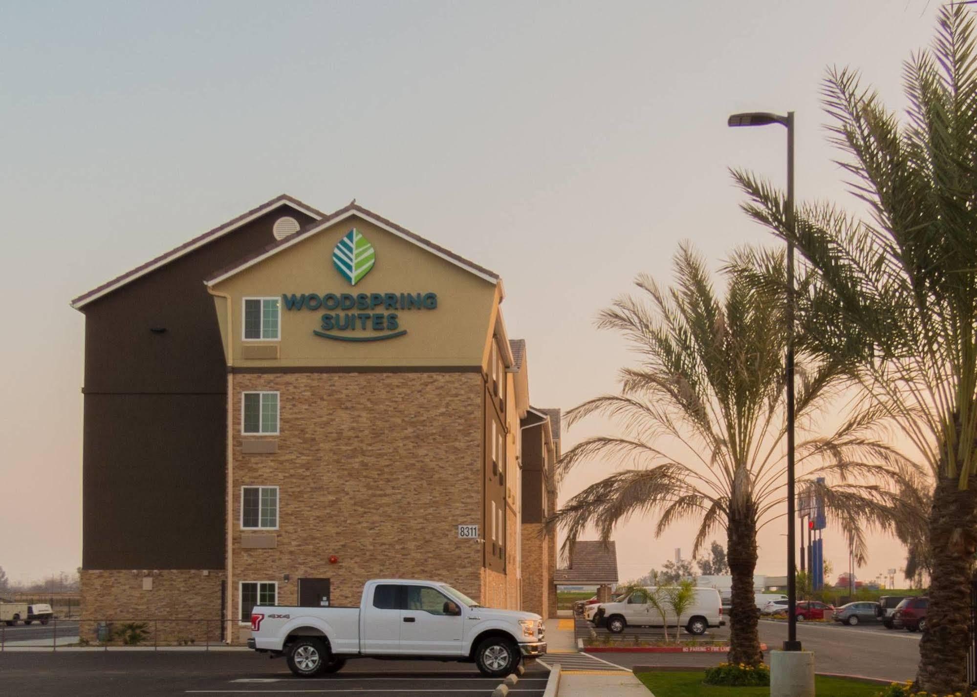 Woodspring Suites Bakersfield East Ngoại thất bức ảnh