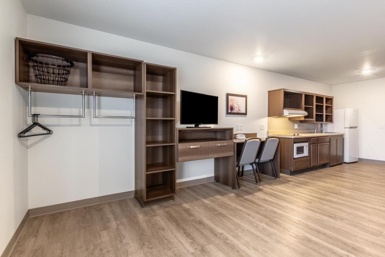 Woodspring Suites Bakersfield East Ngoại thất bức ảnh