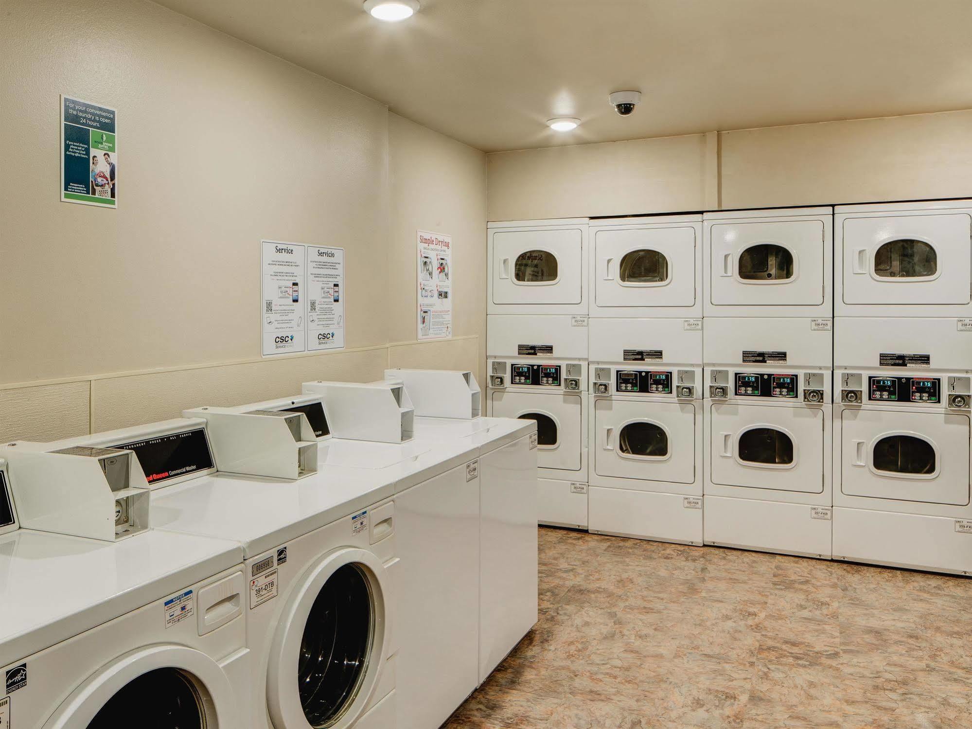 Woodspring Suites Bakersfield East Ngoại thất bức ảnh