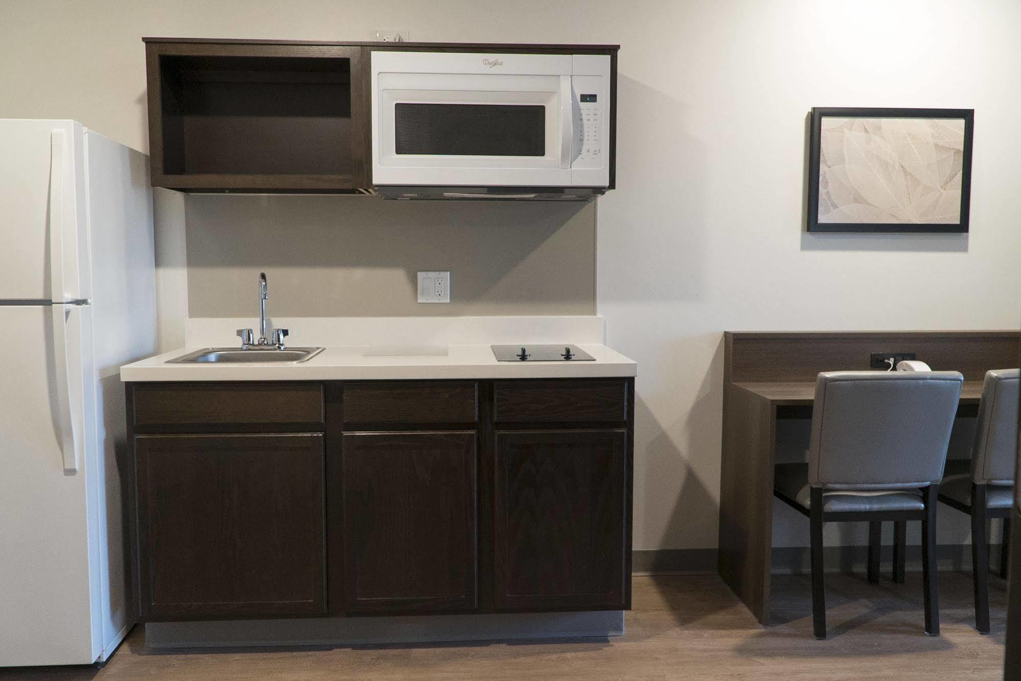 Woodspring Suites Bakersfield East Ngoại thất bức ảnh